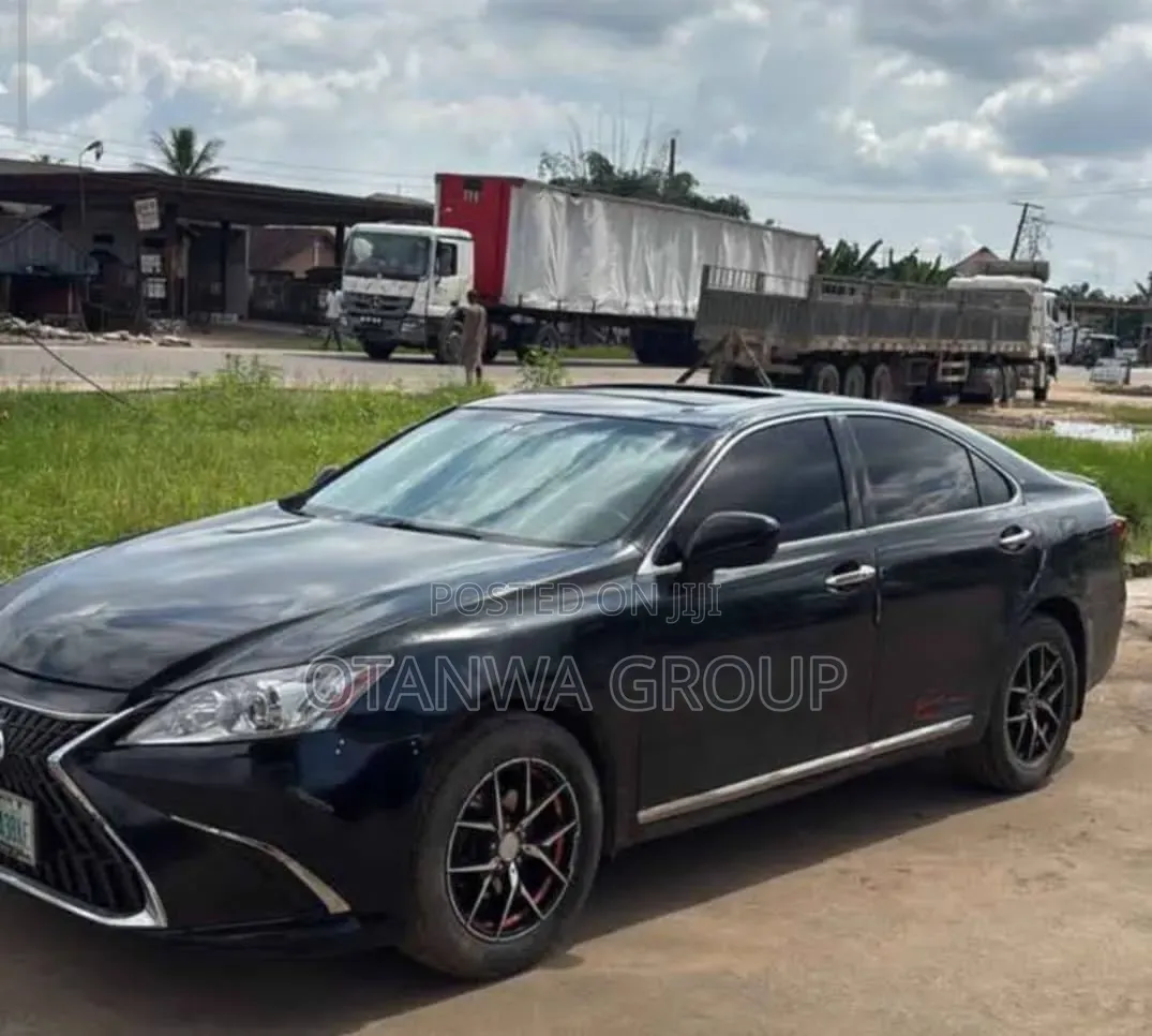 Lexus ES 350 2011 Silver