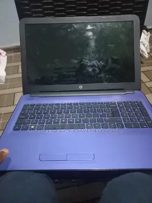 Laptop HP 8GB AMD A8 HDD 1T