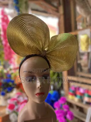 Beautiful Showstopper Headpieces