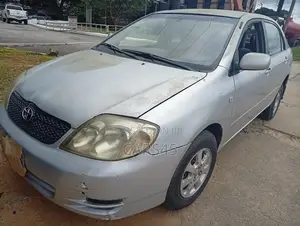 Toyota Corolla 2004 Silver