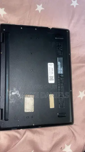 Laptop Acer TravelMate B3 4GB Intel Celeron SSD 60GB