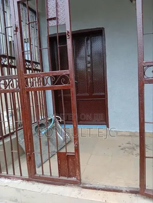 2bdrm Apartment in Unity Estate, Mile 12 for rent