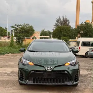 Toyota Corolla 2015 Green