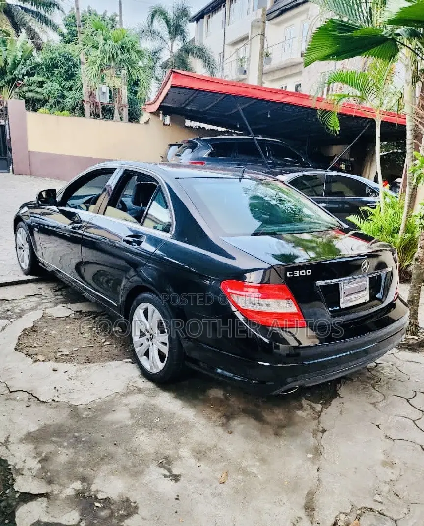 Mercedes-Benz C300 2008 Black