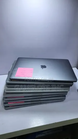 Laptop Apple MacBook Pro 2015 8GB Intel Core i5 SSD 512GB