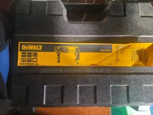 Dewalt 26mm Drill 800w