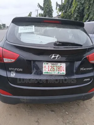 Hyundai Tucson 2012 Black