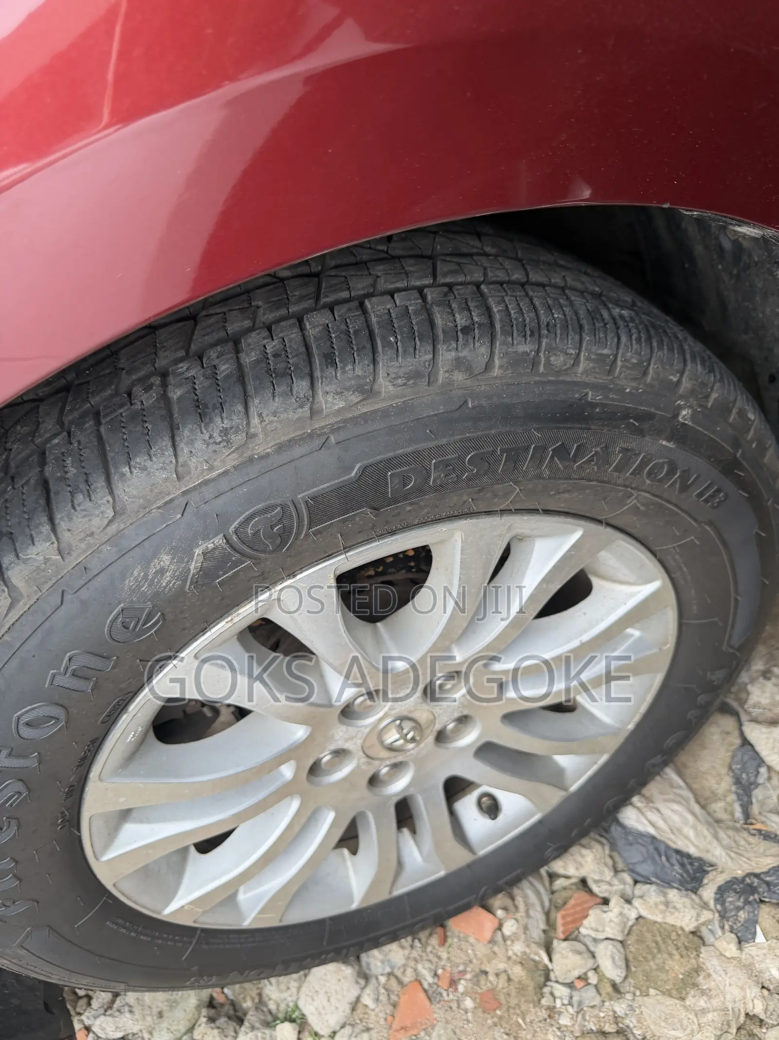 Toyota Sienna 2011 Red