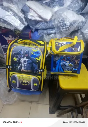 Quality Back Pack Box School Bag and Lunch Bag for 4 to 12 Years