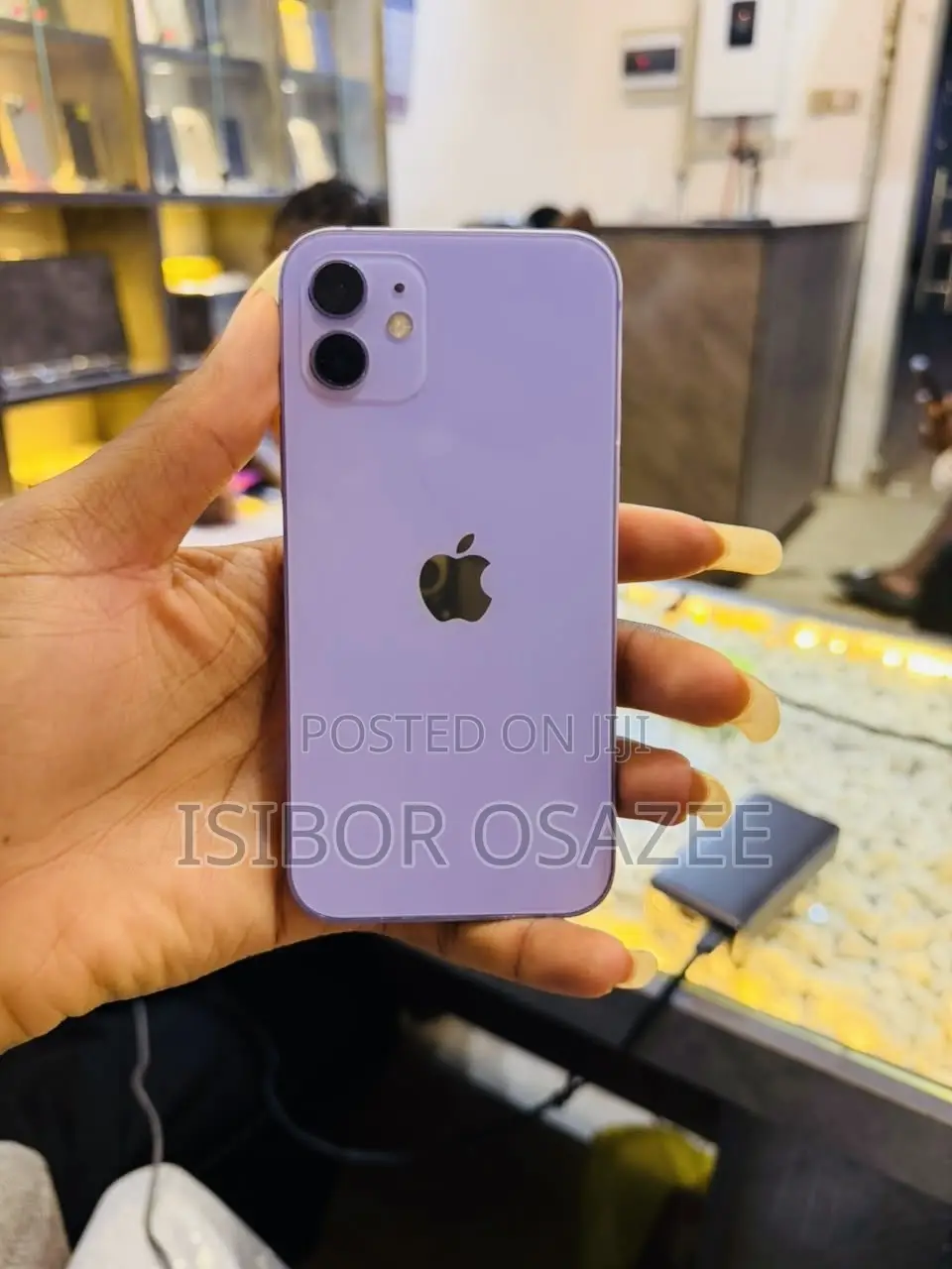 Apple iPhone 12 64 GB Purple