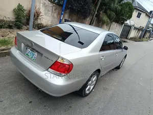 Toyota Camry 2.4 XLi Automatic 2006 Silver