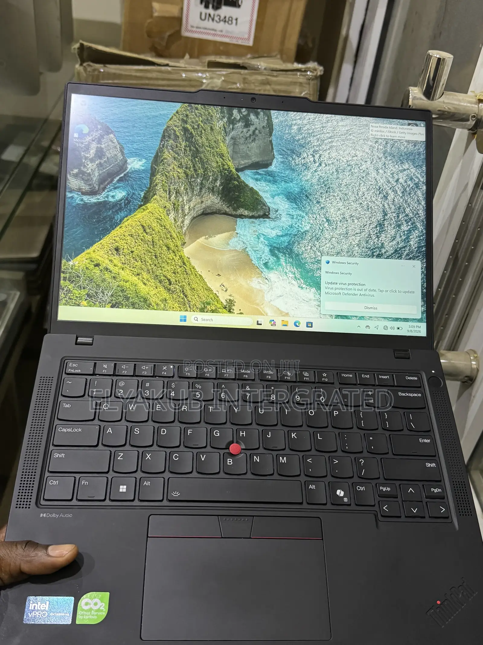 New Laptop Lenovo ThinkPad T14 16GB Intel Core Ultra 7 SSD 512GB