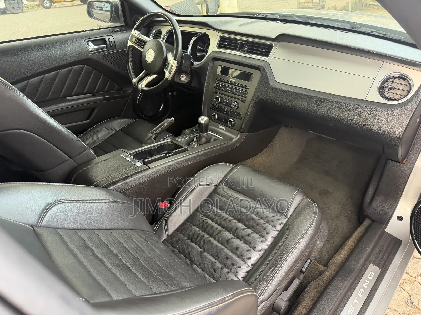 Ford Mustang 2014 Silver