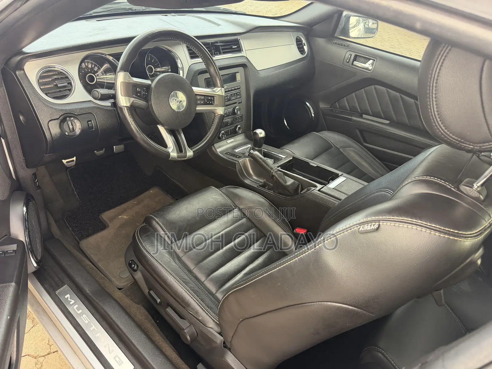 Ford Mustang 2014 Silver