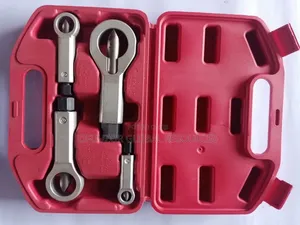 Nut Splitter Cracker