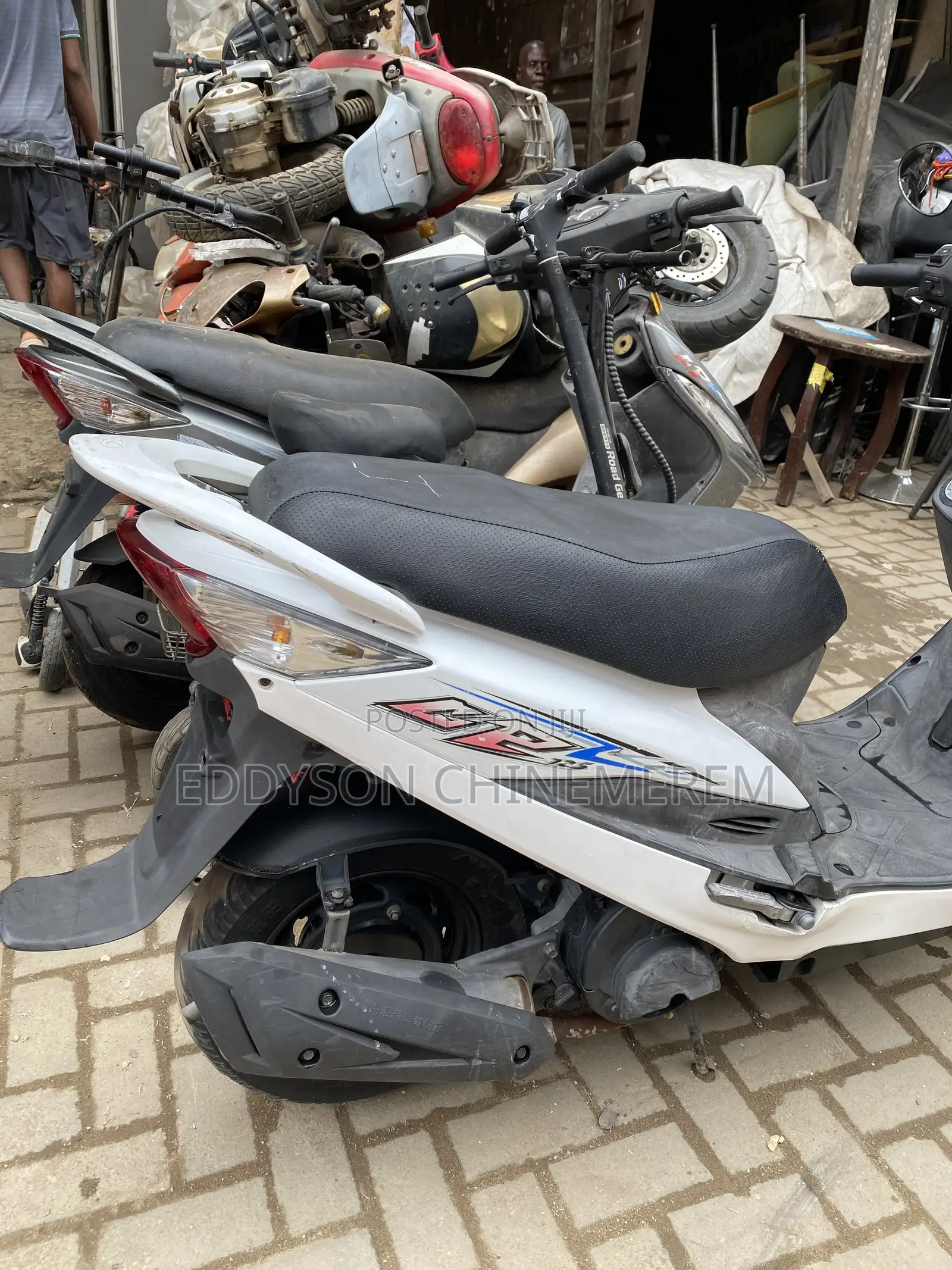 Kymco 2018 White