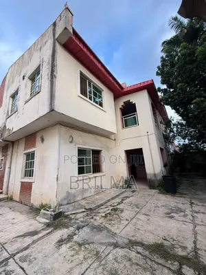 5bdrm Duplex in Kado for sale