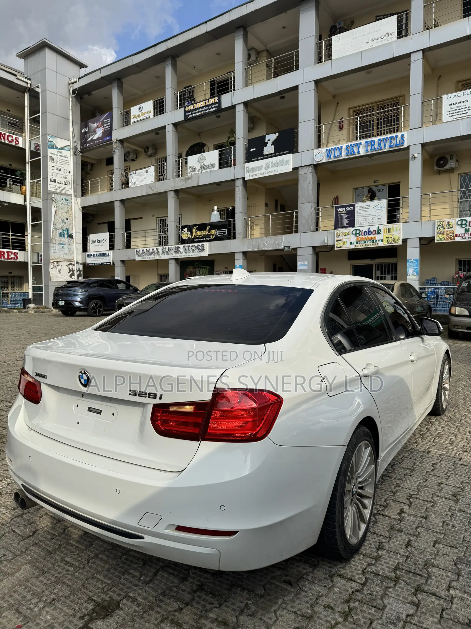 BMW 328i 2013 White