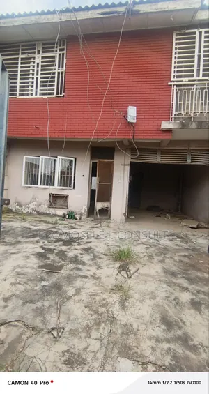 4bdrm Duplex in Gowon Estate, Egbeda for rent