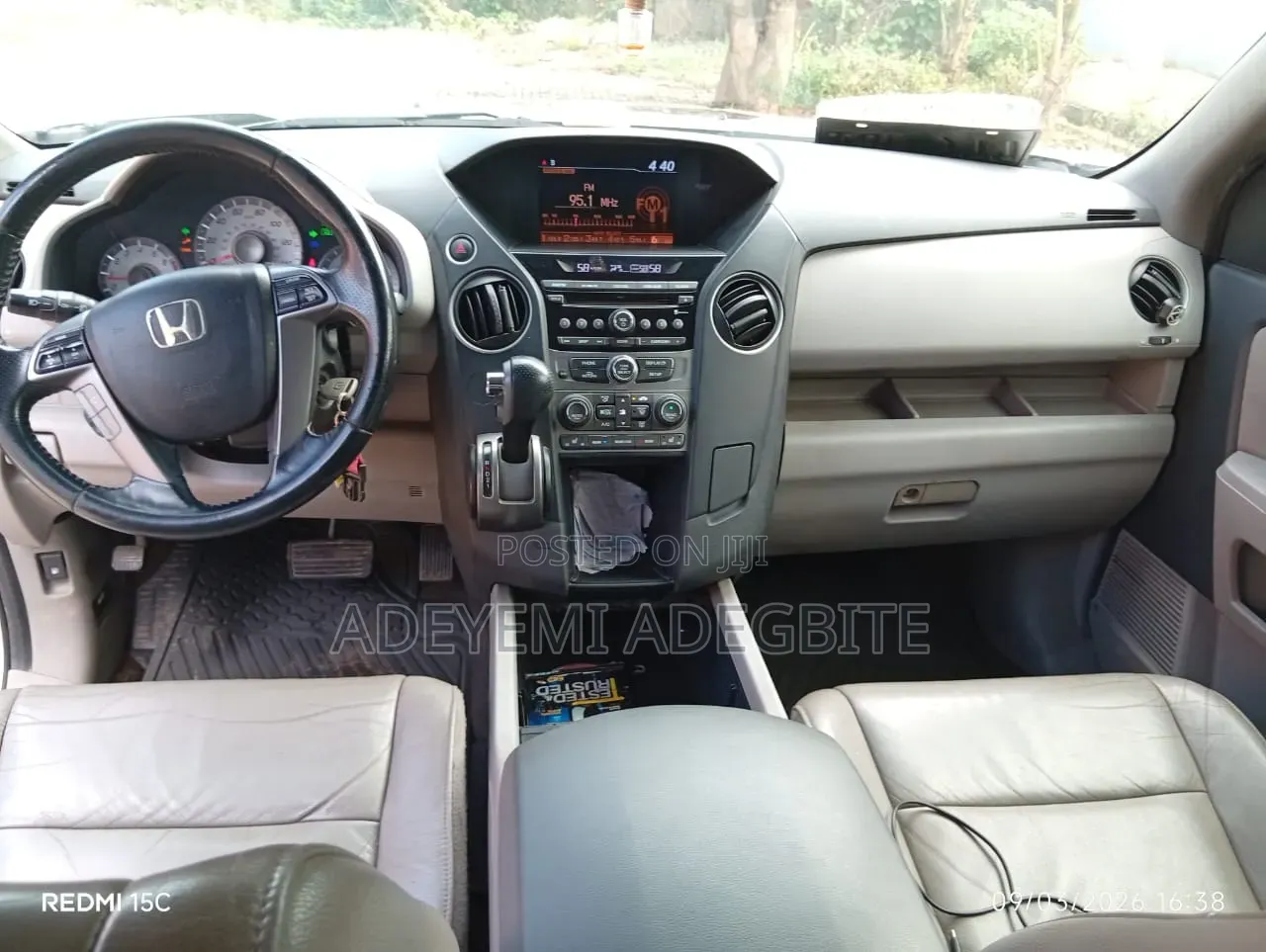 Honda Pilot 2012 Silver