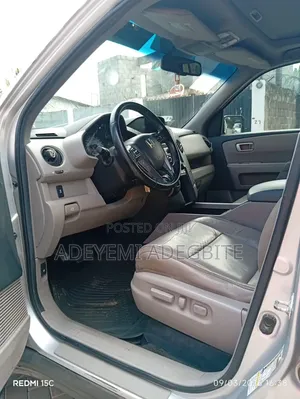 Honda Pilot 2012 Silver