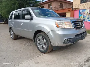 Honda Pilot 2012 Silver