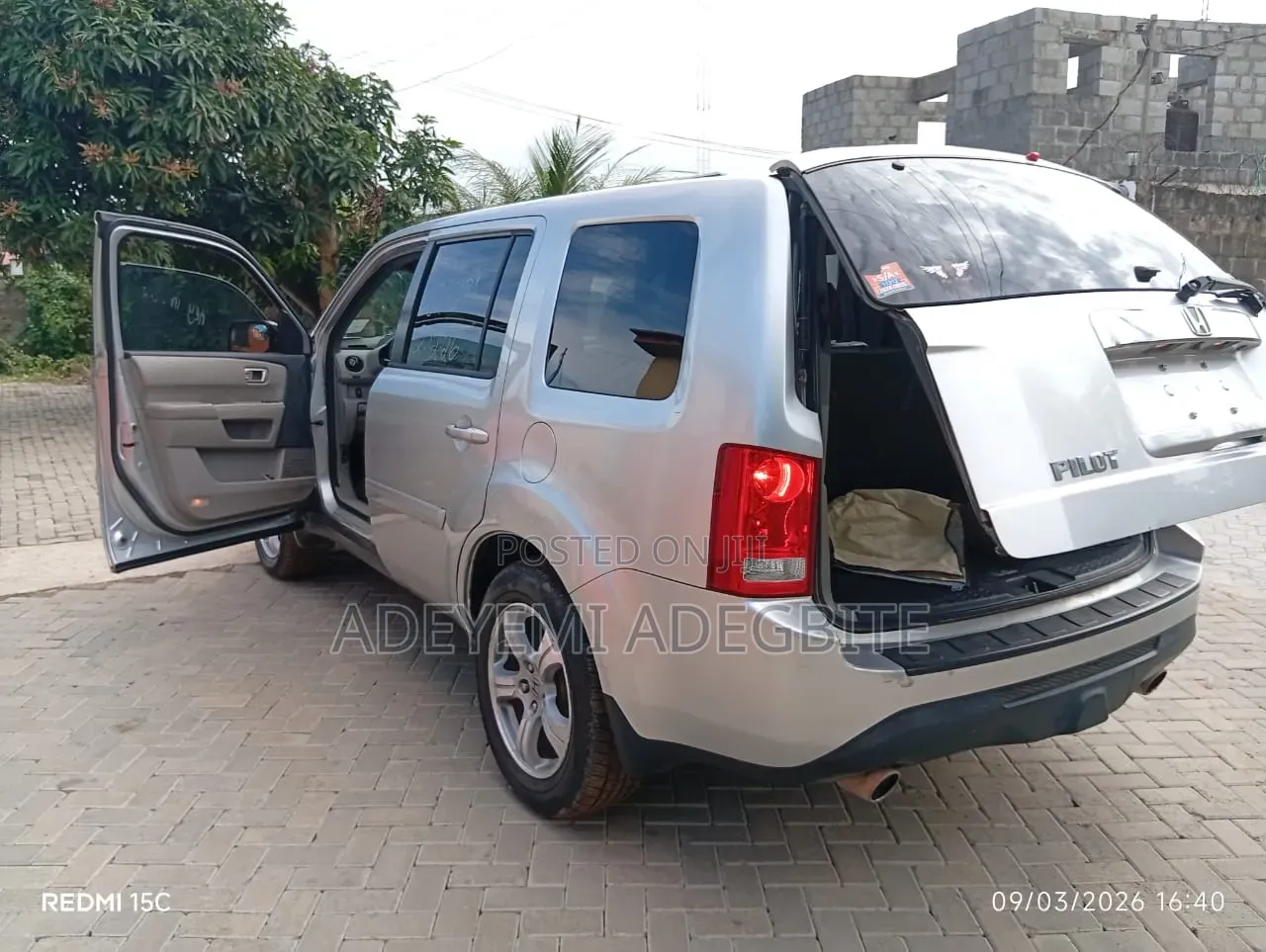 Honda Pilot 2012 Silver