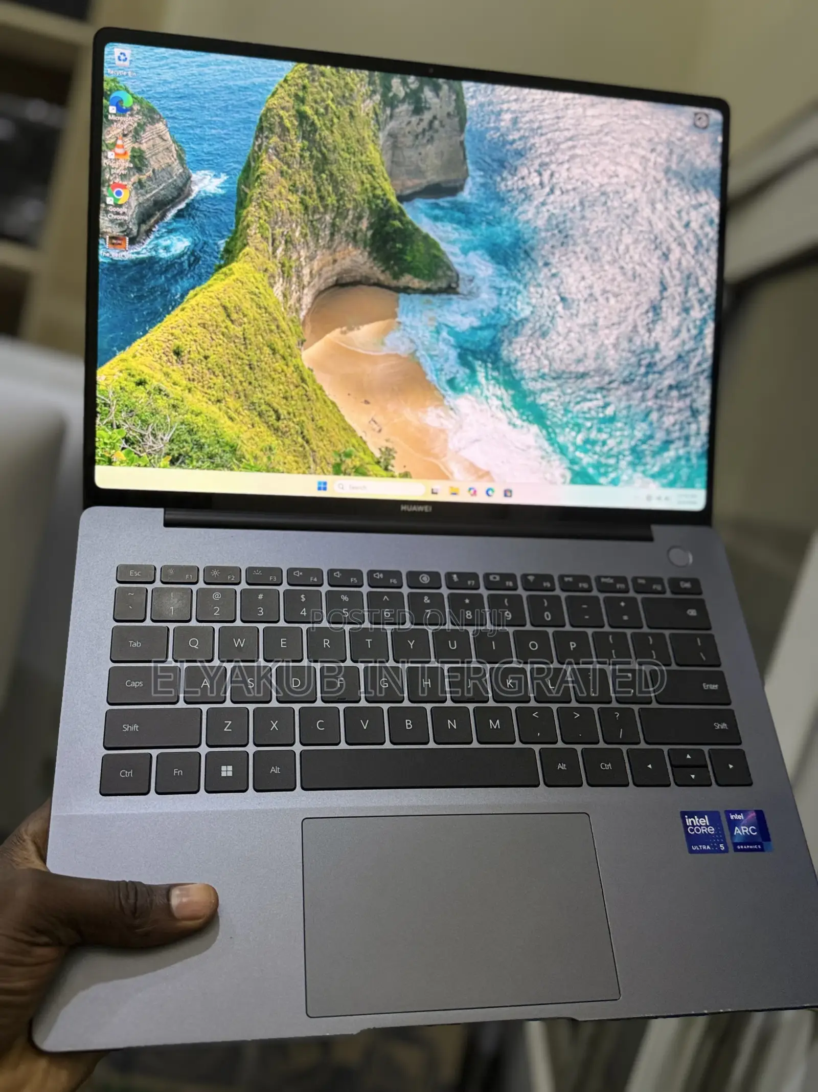 New Laptop Huawei 16GB Intel Core Ultra 5 SSD 1T