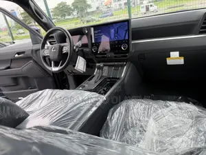 Lexus GX 550 Premium 4WD 2025 Blue