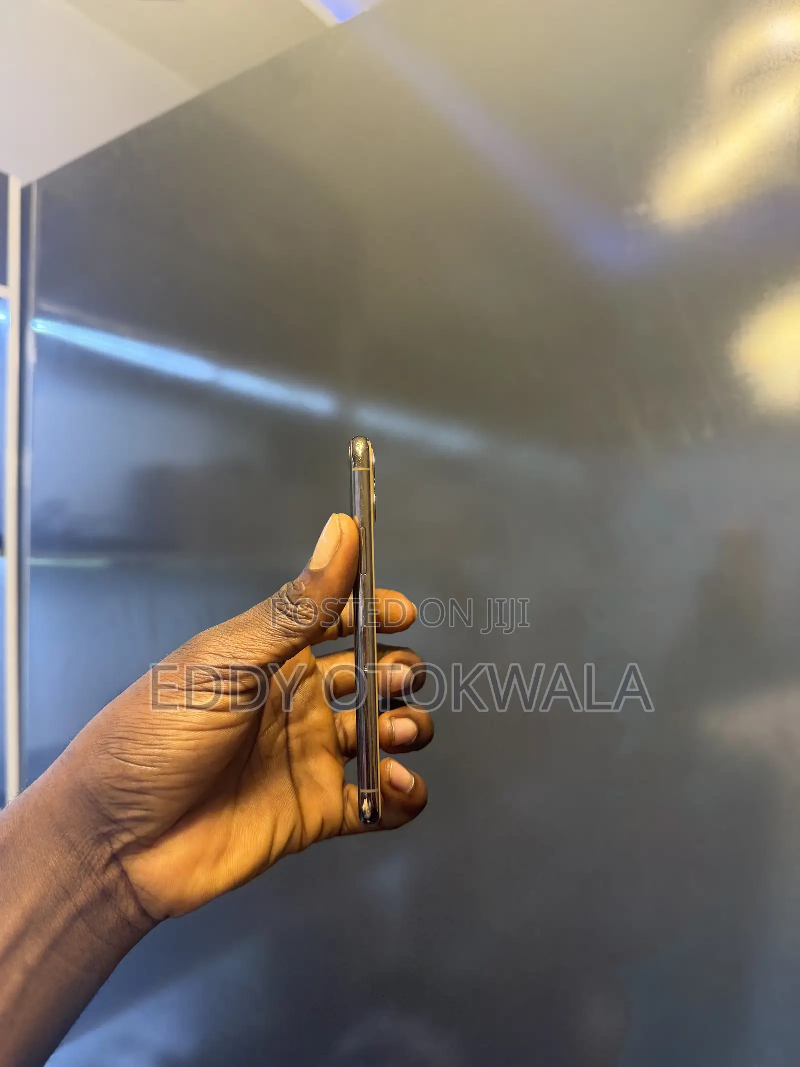 Apple iPhone 11 Pro 64 GB Gold