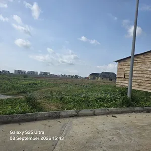 1000sqm River Park Estate