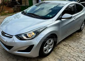 Hyundai Elantra 2016 Silver
