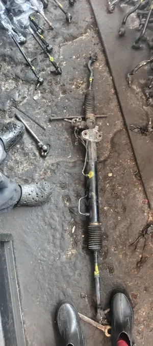 Steering Rack Mitsubishi Montero