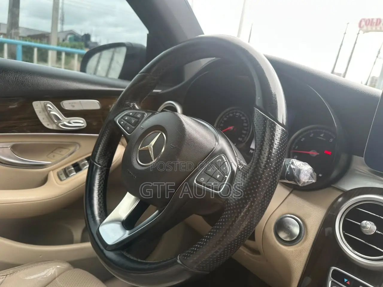 Mercedes-Benz GLC-Class 2019 Black