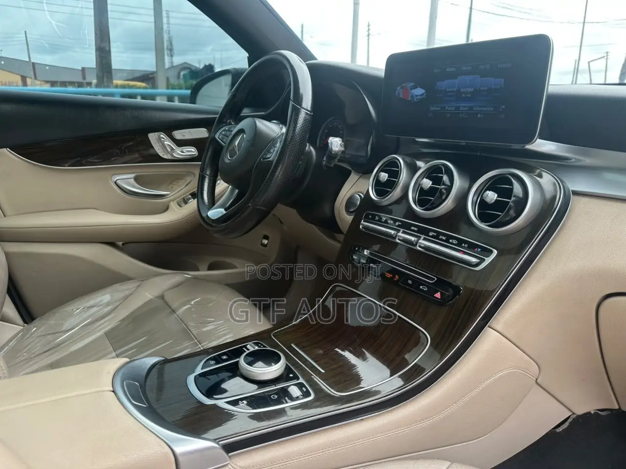 Mercedes-Benz GLC-Class 2019 Black