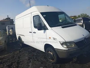 Mercedes-Benz Sprinter 2004 White