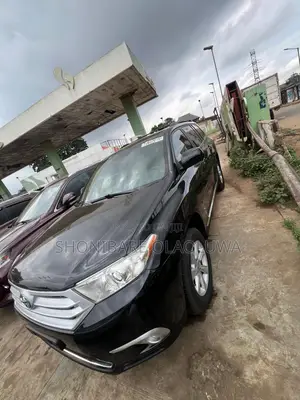 Toyota Highlander SE 3.5L 4WD 2013 Black