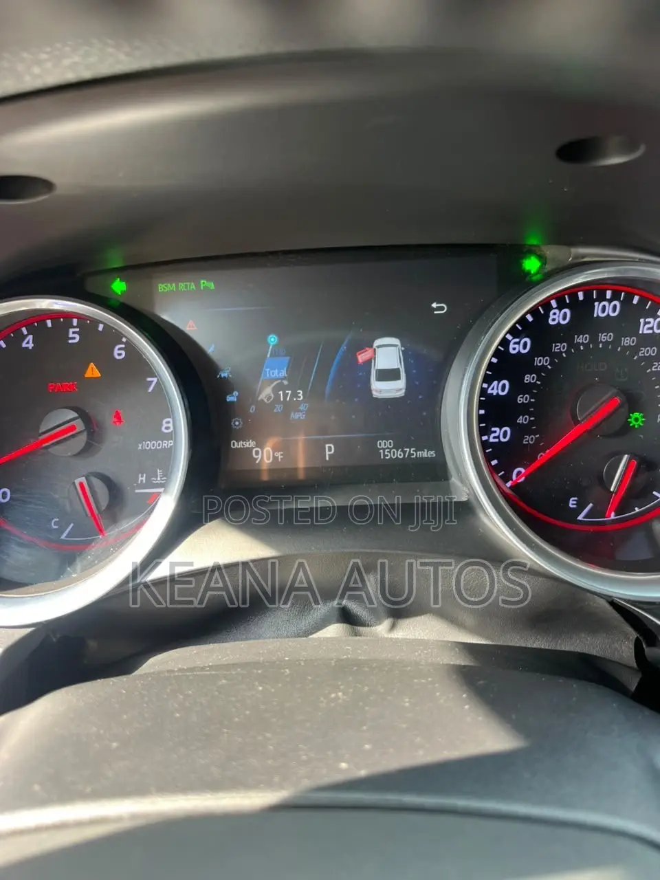 Toyota Camry XLE (2.5L 4cyl 8A) 2019 Maroon