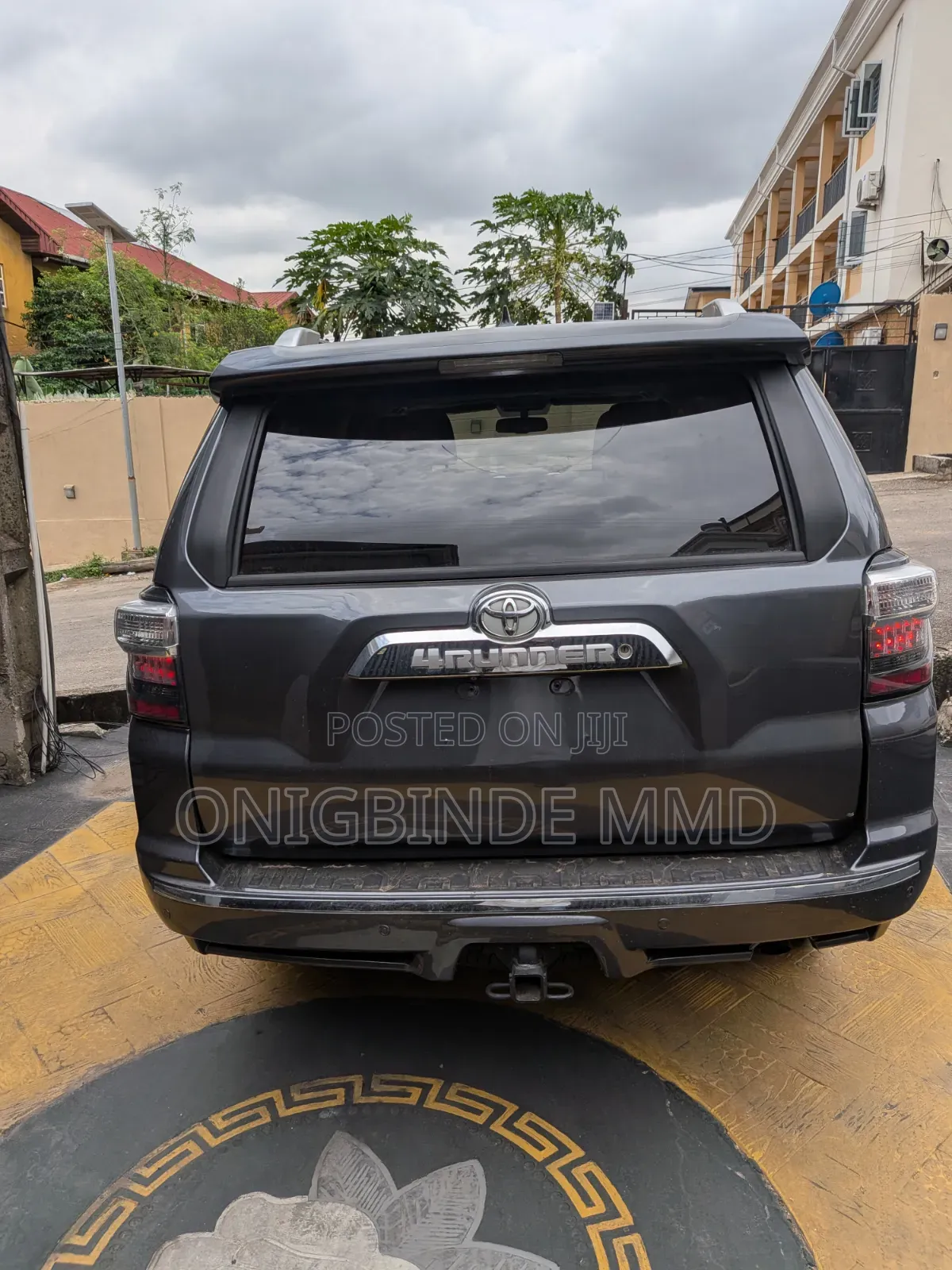 Toyota 4-Runner 2013 Gray
