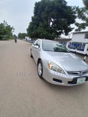 Honda Accord 2007 Silver