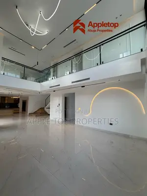 5bdrm Villa in Apo District for sale