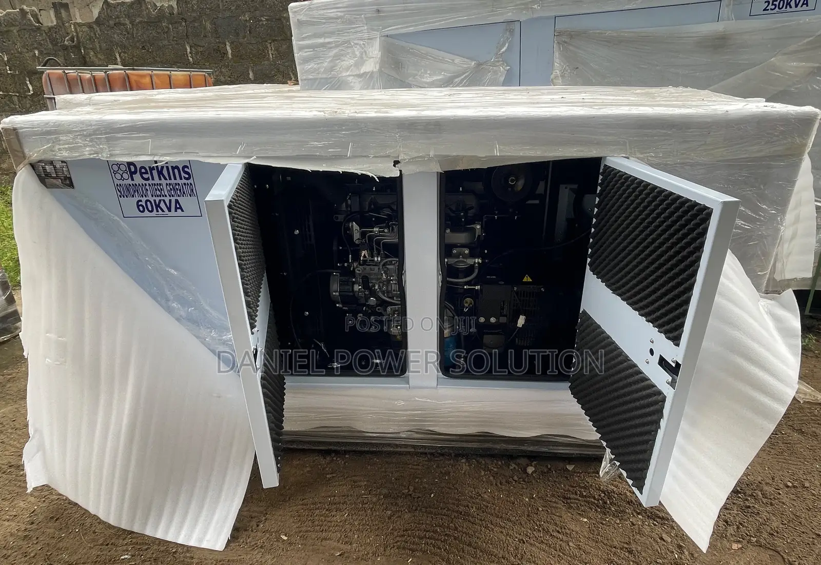 60kva Perkins Soundproof Diesel Generator 100% Copper Coil