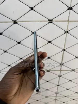New Oppo Reno 256 GB Green