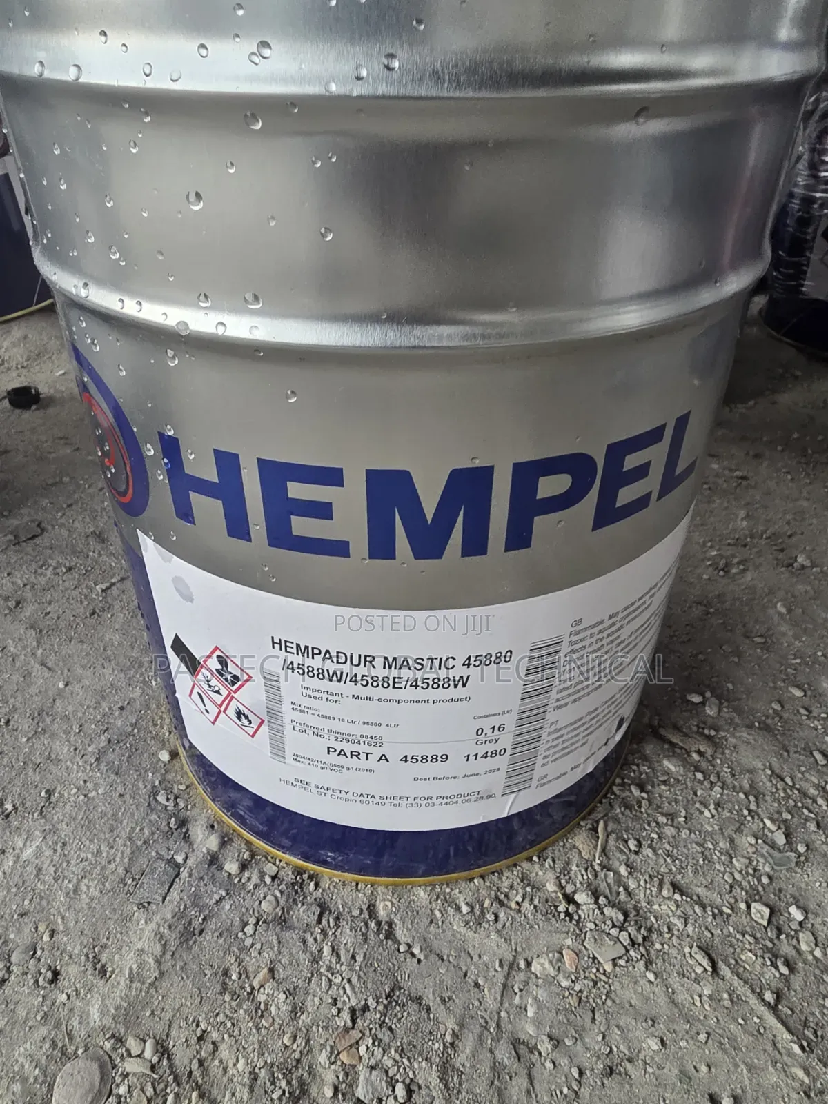 Hempadur Mastic 45880 || Grey