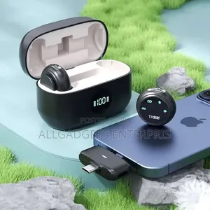 Microphone With Noise Cancelling