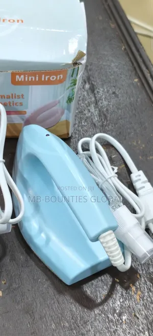 Mini Pressing Iron Portable Iron- Souvenir