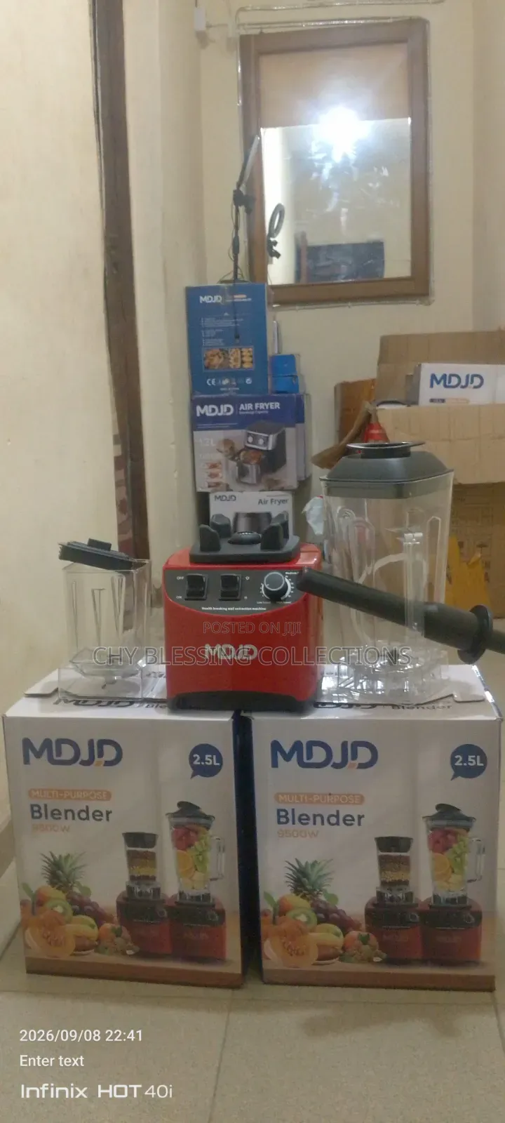“High Quality Electric Blender – New”