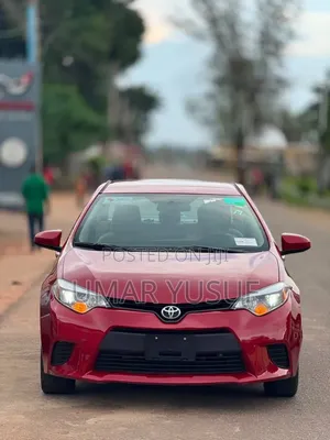 Toyota Corolla 2014 Red