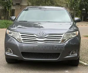 Toyota Venza AWD 2010 Gray