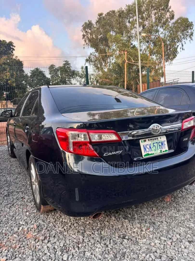 Toyota Camry 2013 Black